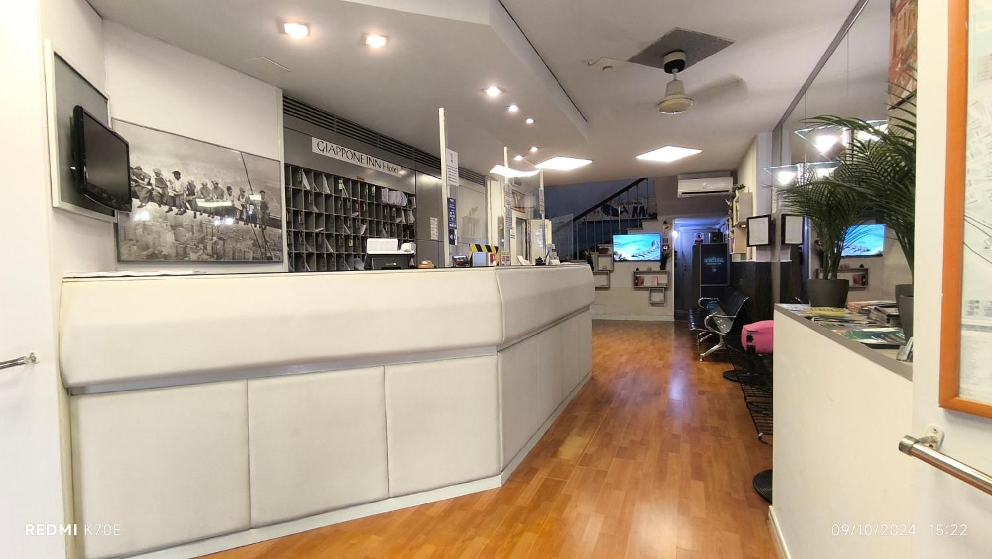 Giappone Inn Parking Hotel Livorno Ngoại thất bức ảnh